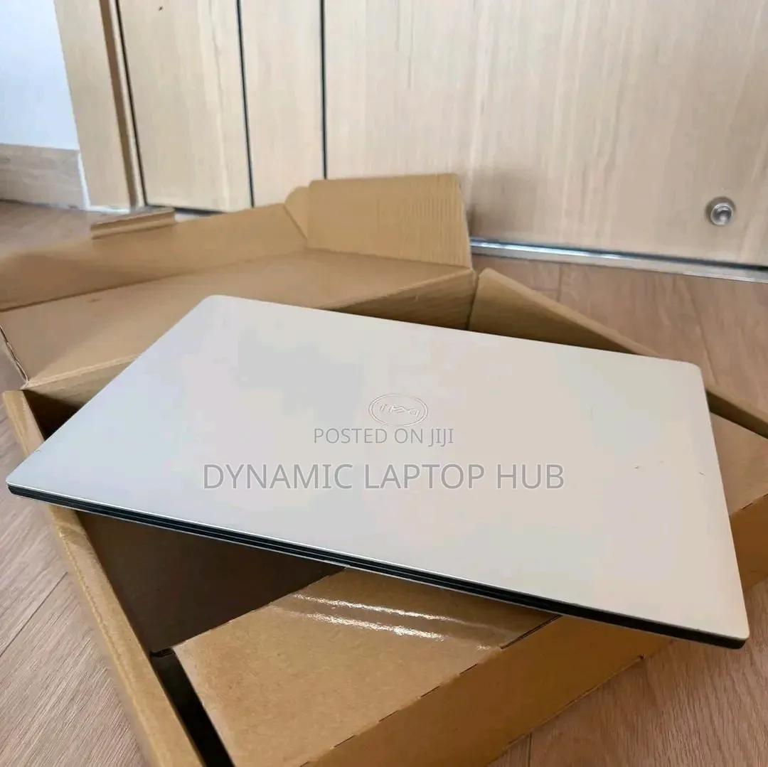 Laptop Dell Precision 5540 8GB Intel Core i9 SSD 256GB