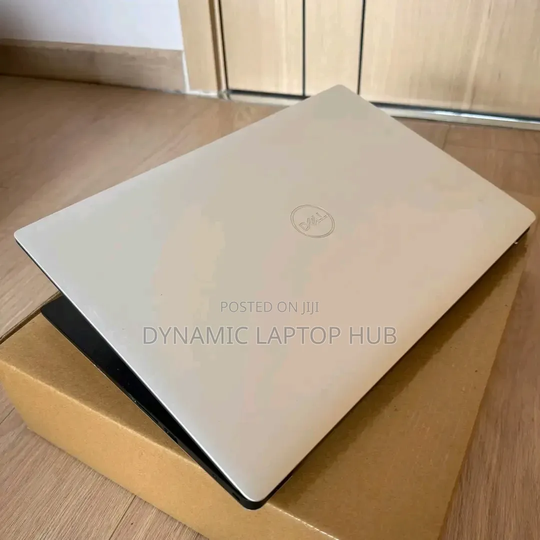 Laptop Dell Precision 5540 8GB Intel Core i9 SSD 256GB