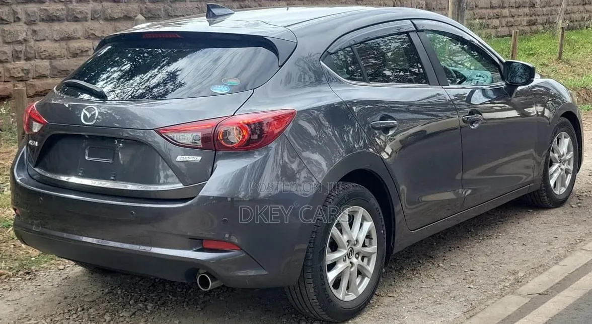 Mazda Axela 2019 Gray