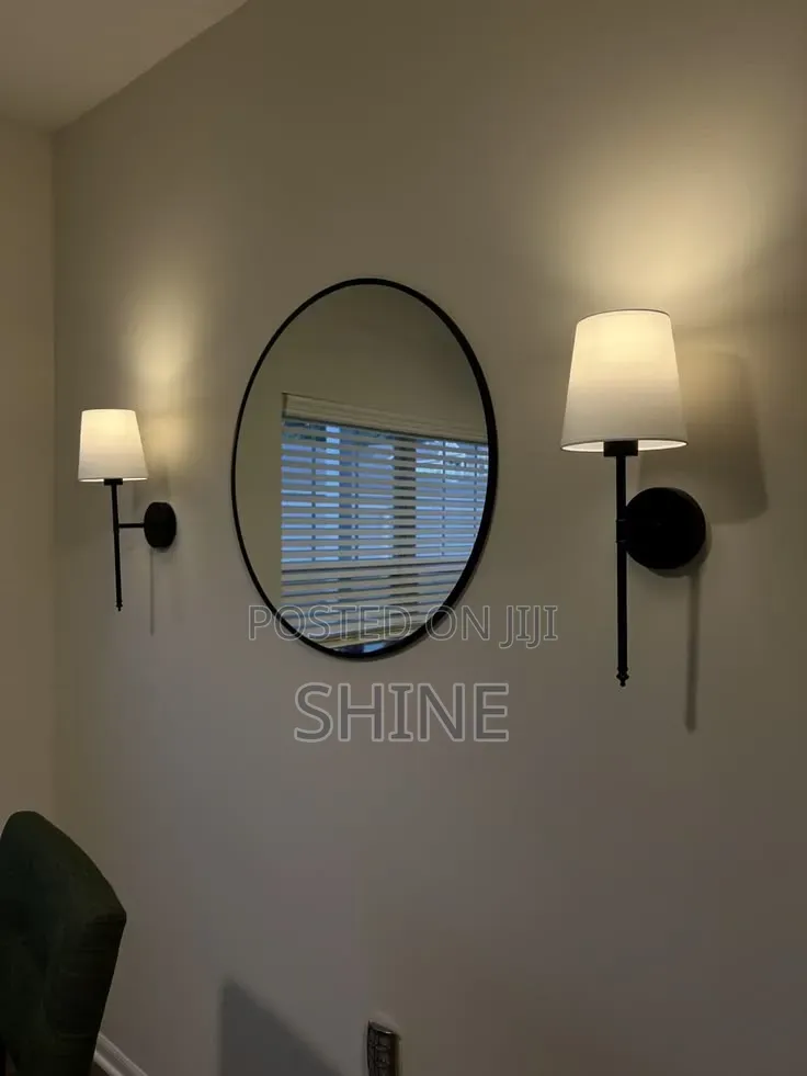 Rechargeable Instant Glow Wall Light