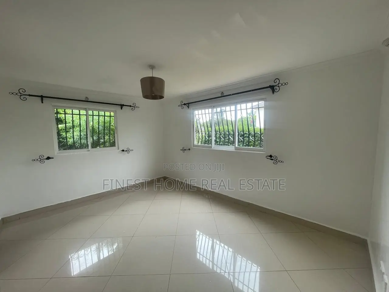 4bdrm Bungalow in Greenpark Estate, Athi River for rent