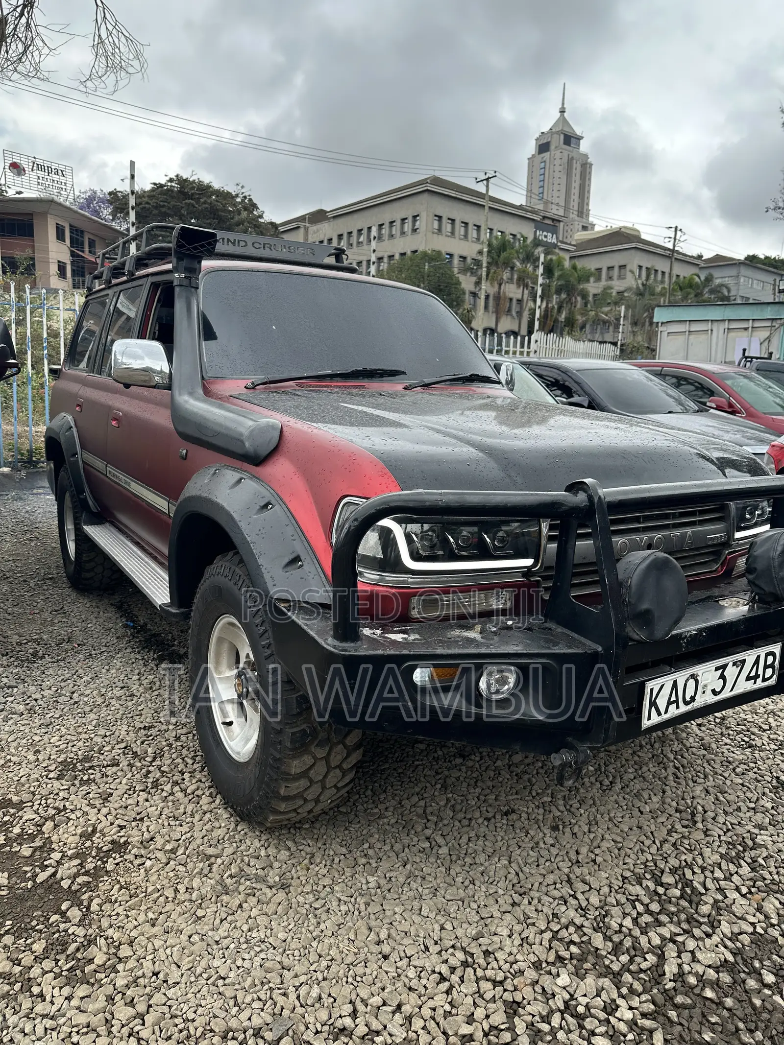 Toyota Land Cruiser 1992 Red
