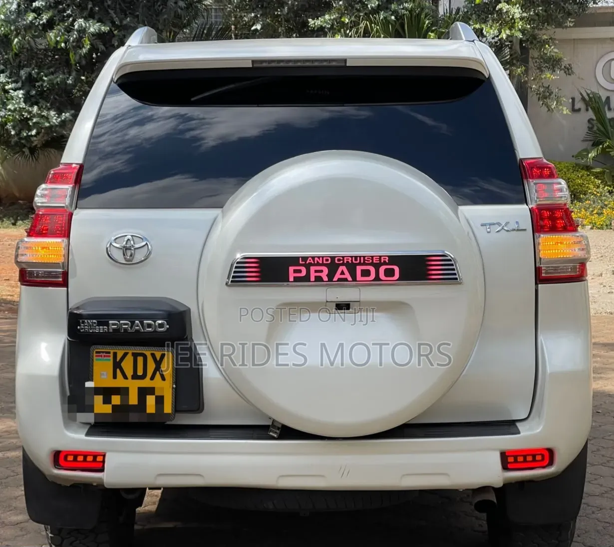 Toyota Land Cruiser Prado 2015 Pearl