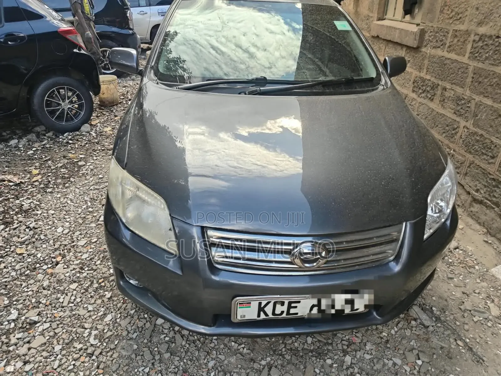 Toyota Axio 2009 Silver