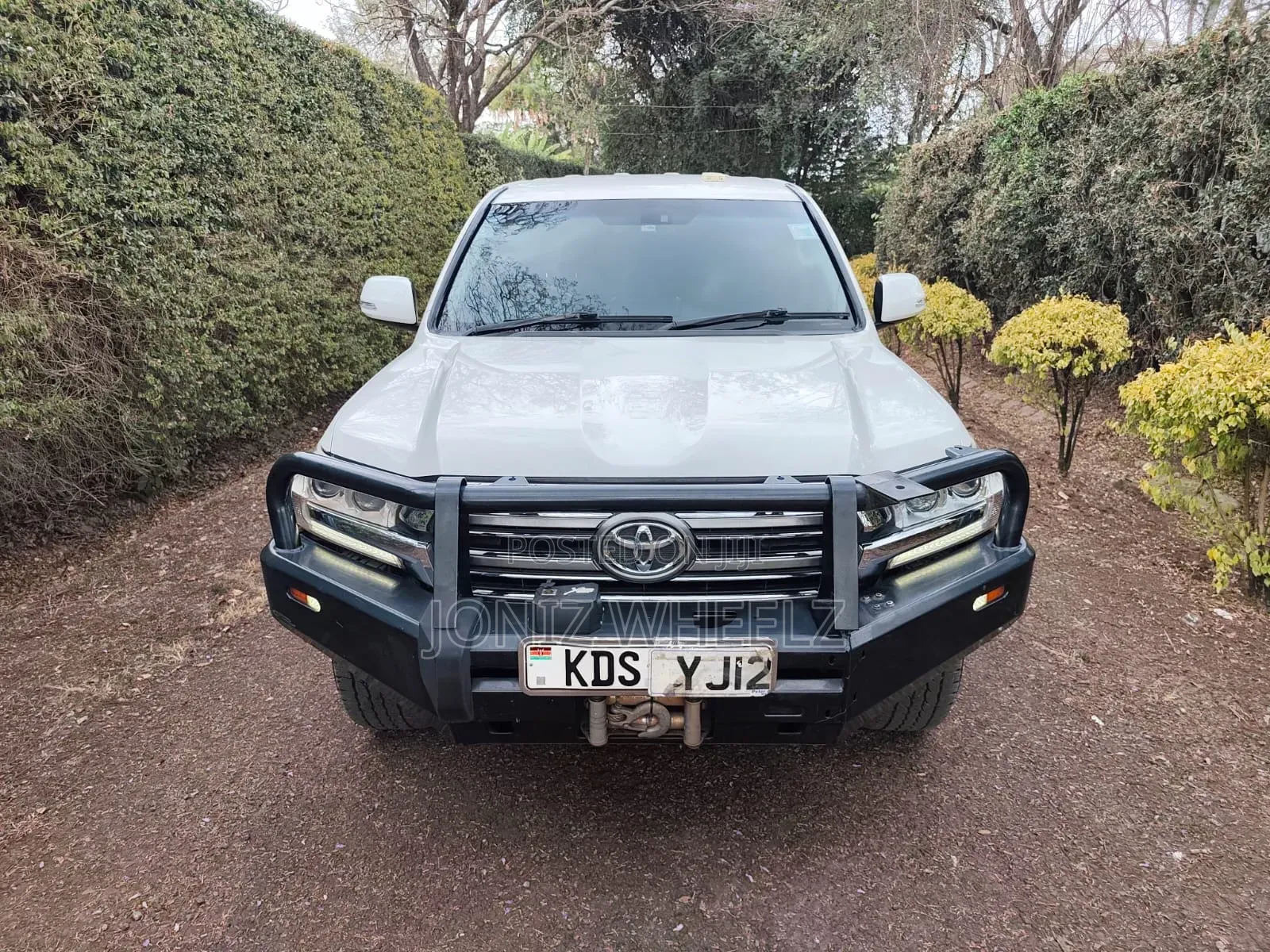 Toyota Land Cruiser 4.5 V8 GXR 2017 White