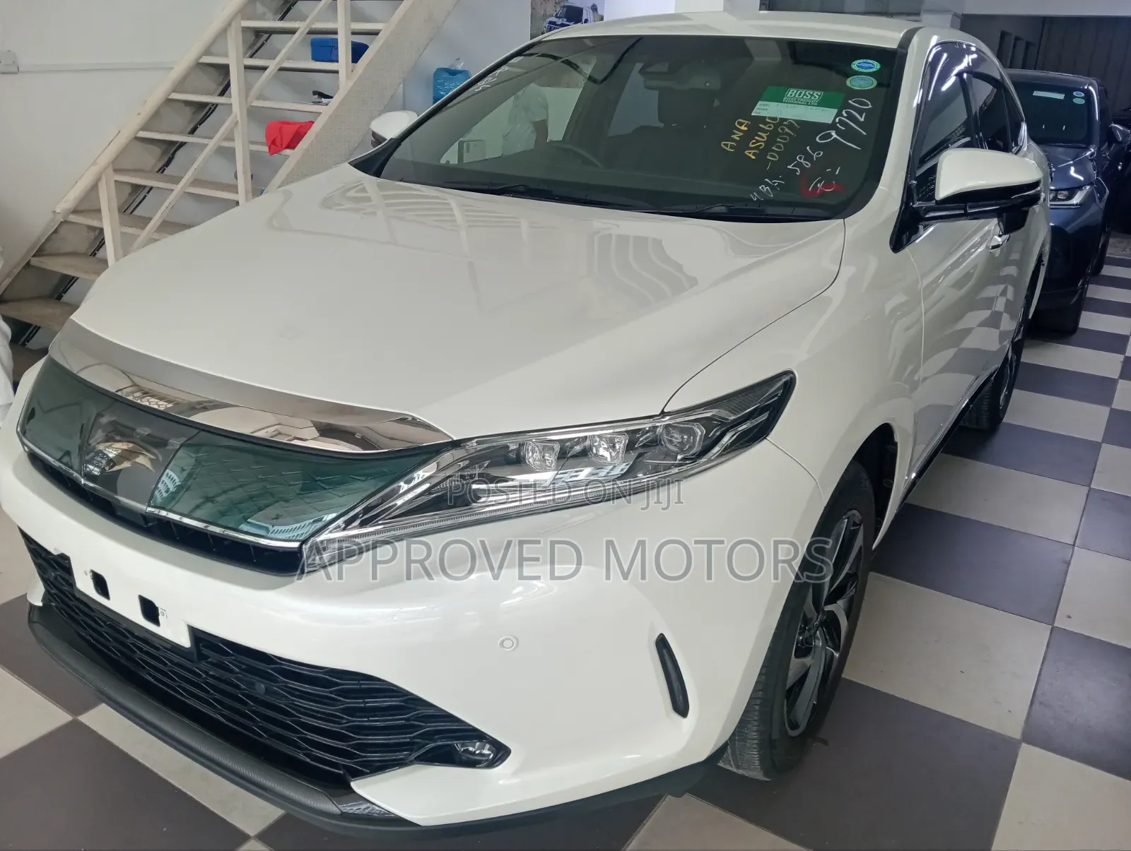 Toyota Harrier 2019 White