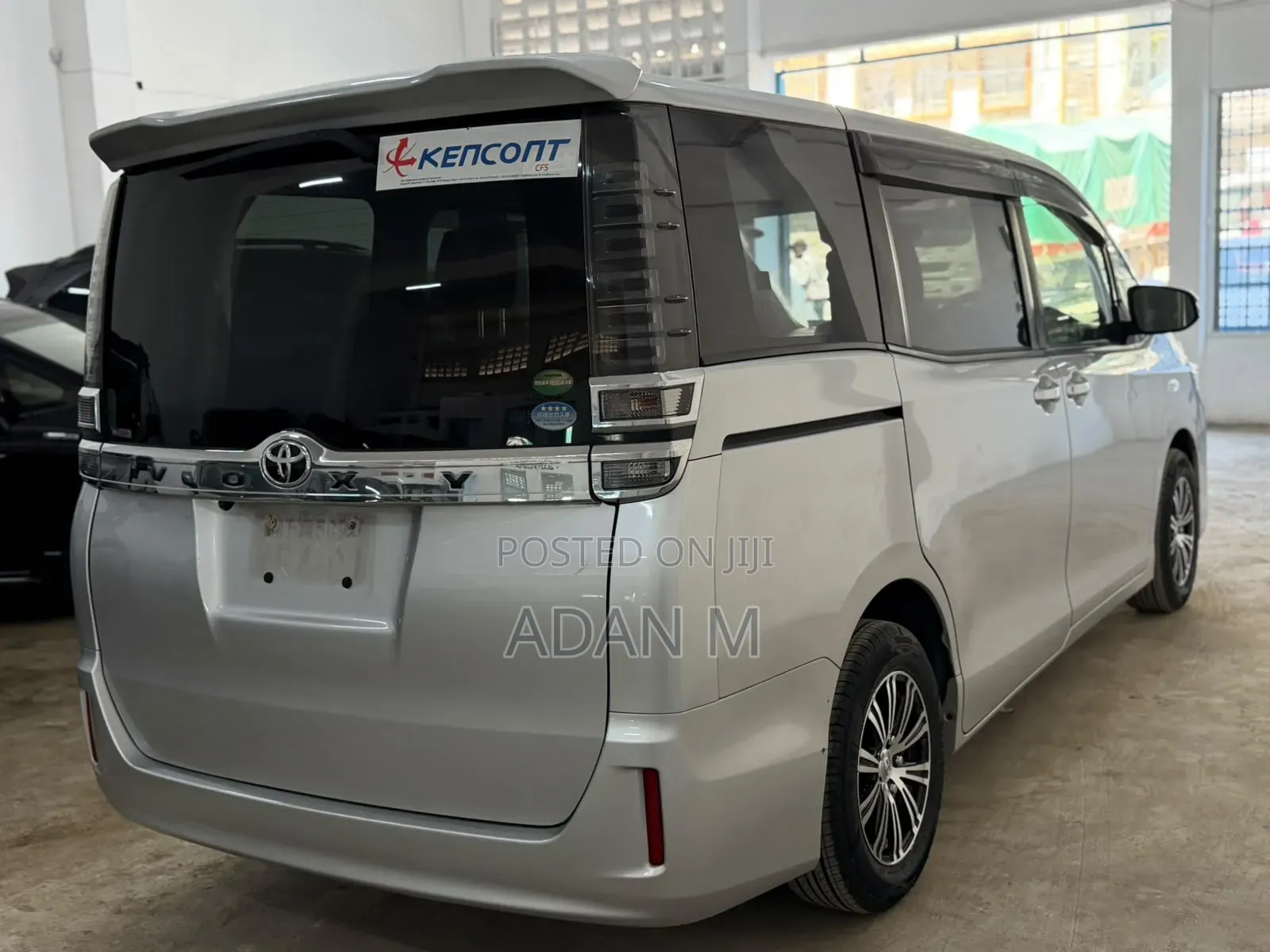 Toyota Voxy 2019 Silver