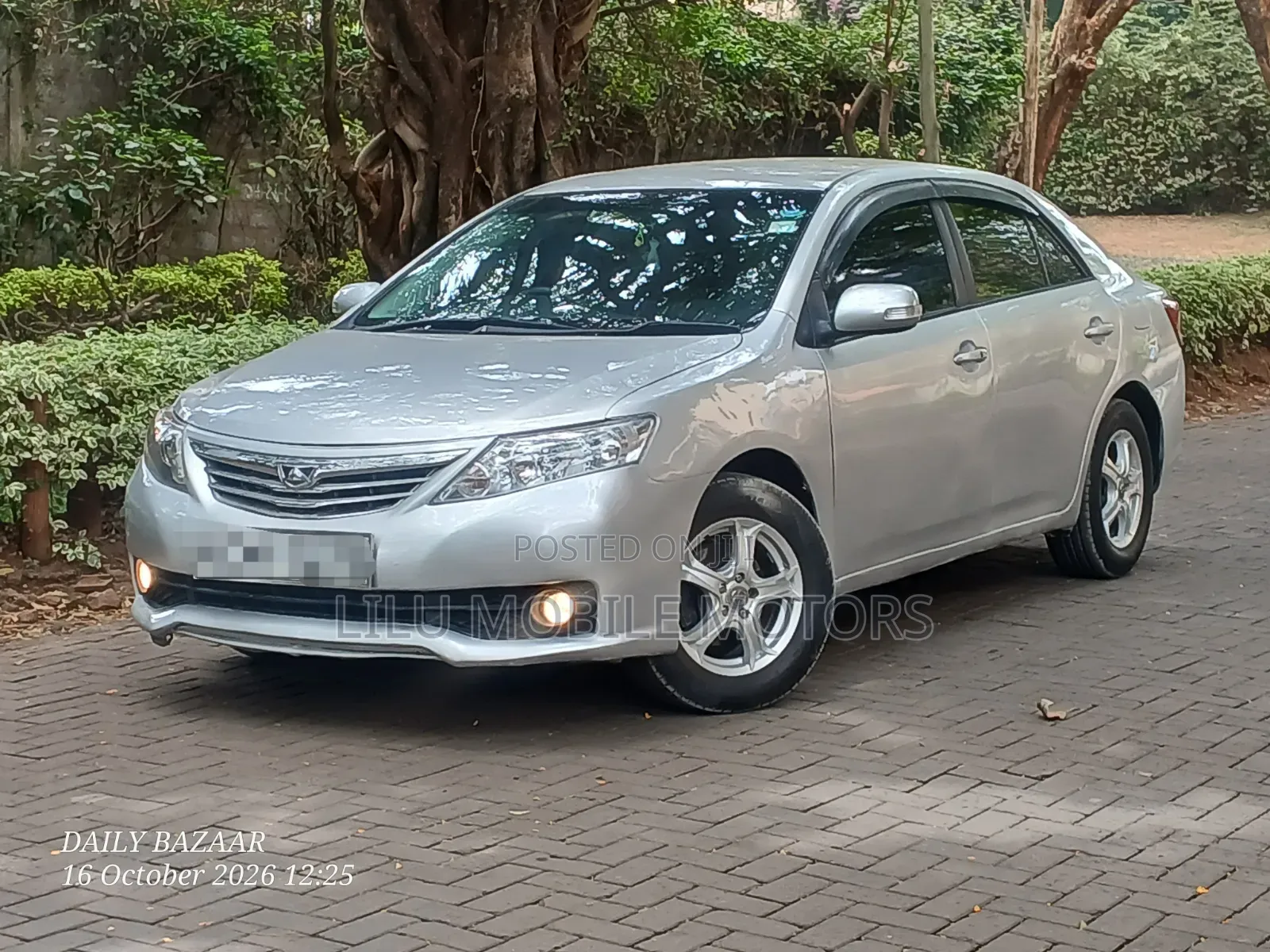 Toyota Allion 2011 Silver