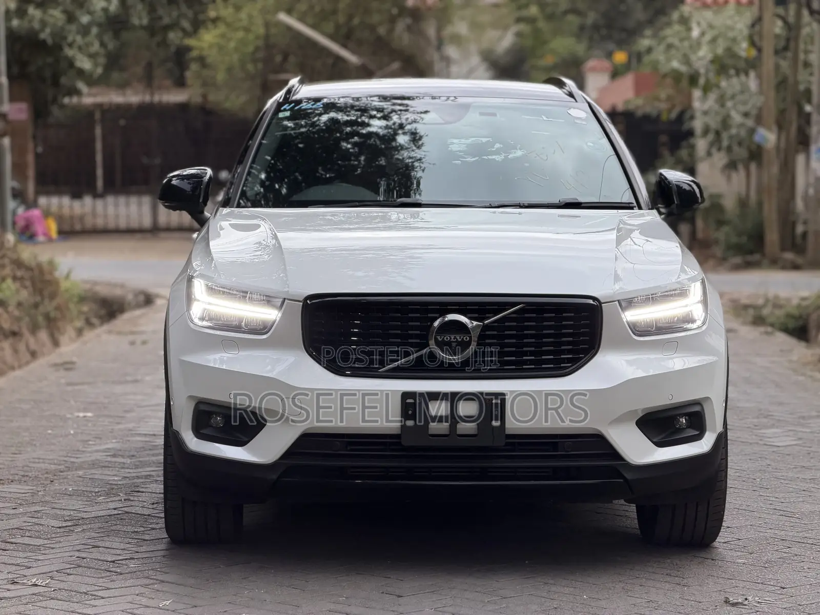 Volvo XC40 T5 Petrol AWD 2019 White