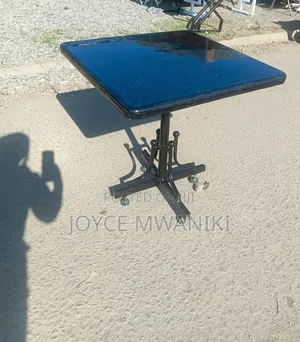 Black Square Table for Restaurant.