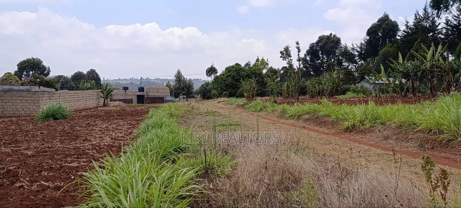 Plots for Sale in Kiroe Along Chungamali