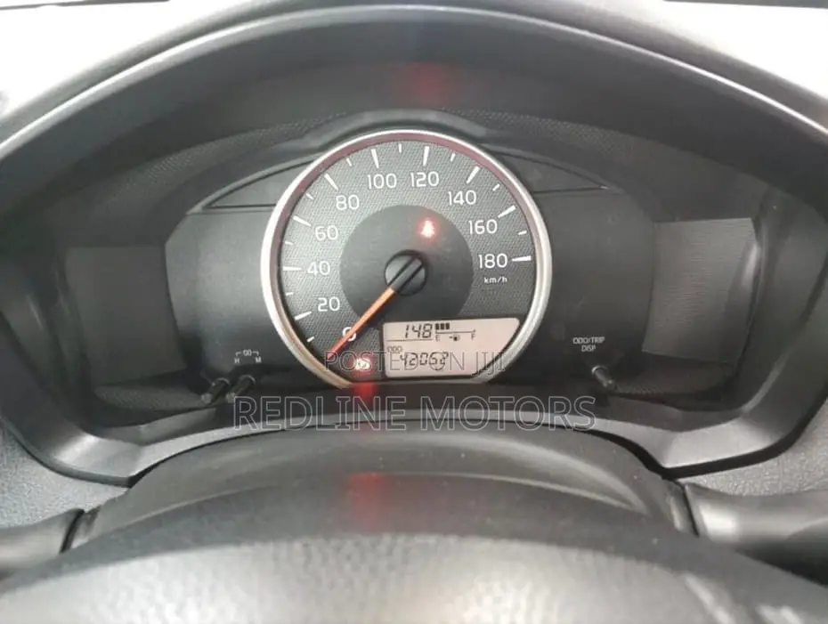 Toyota Axio 1.5 X 2WD 2019 Orange