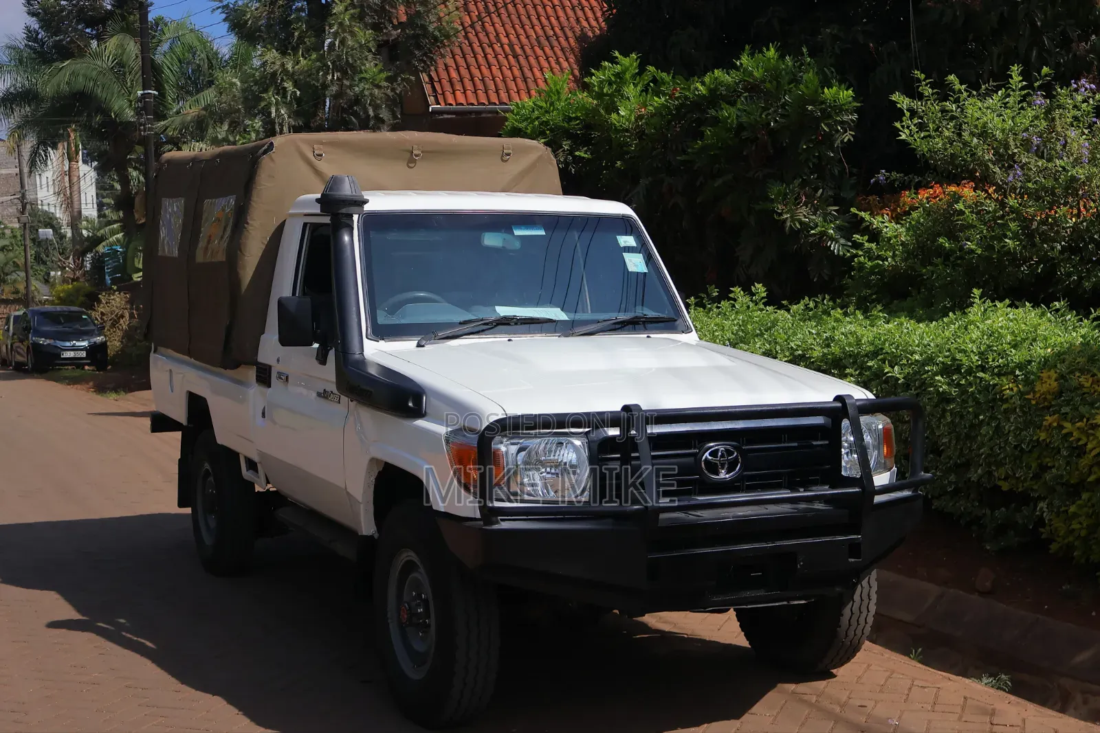 Toyota Land Cruiser 2019 White