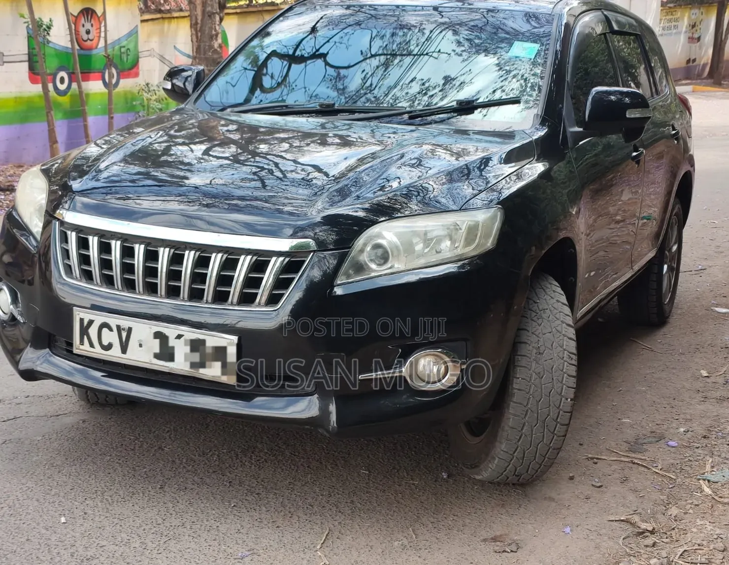 Toyota Vanguard 2012 Black