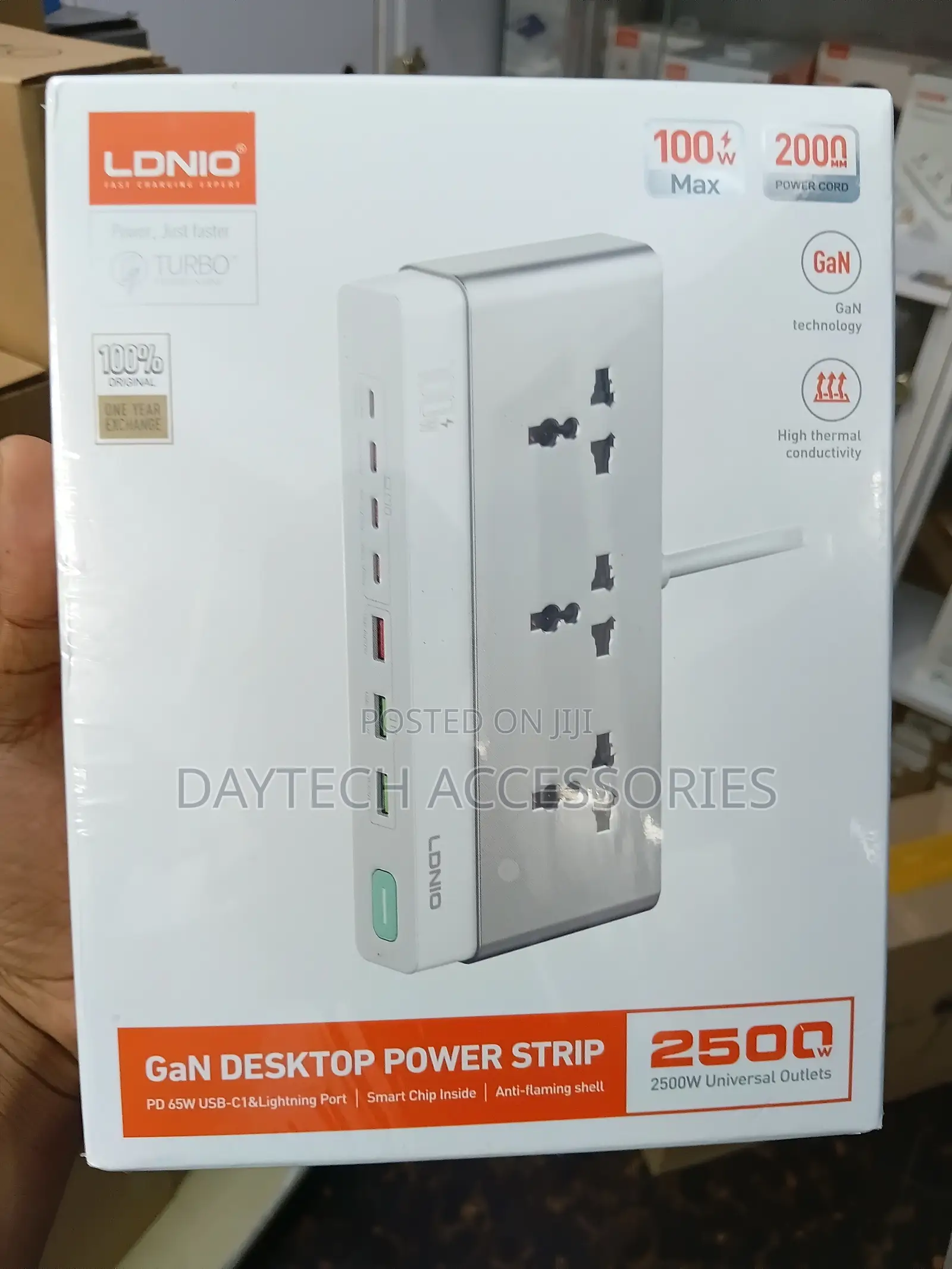 Ldnio Sc3 10-in-1 Gan 100w Pd 2500w AC Desktop Charging Station