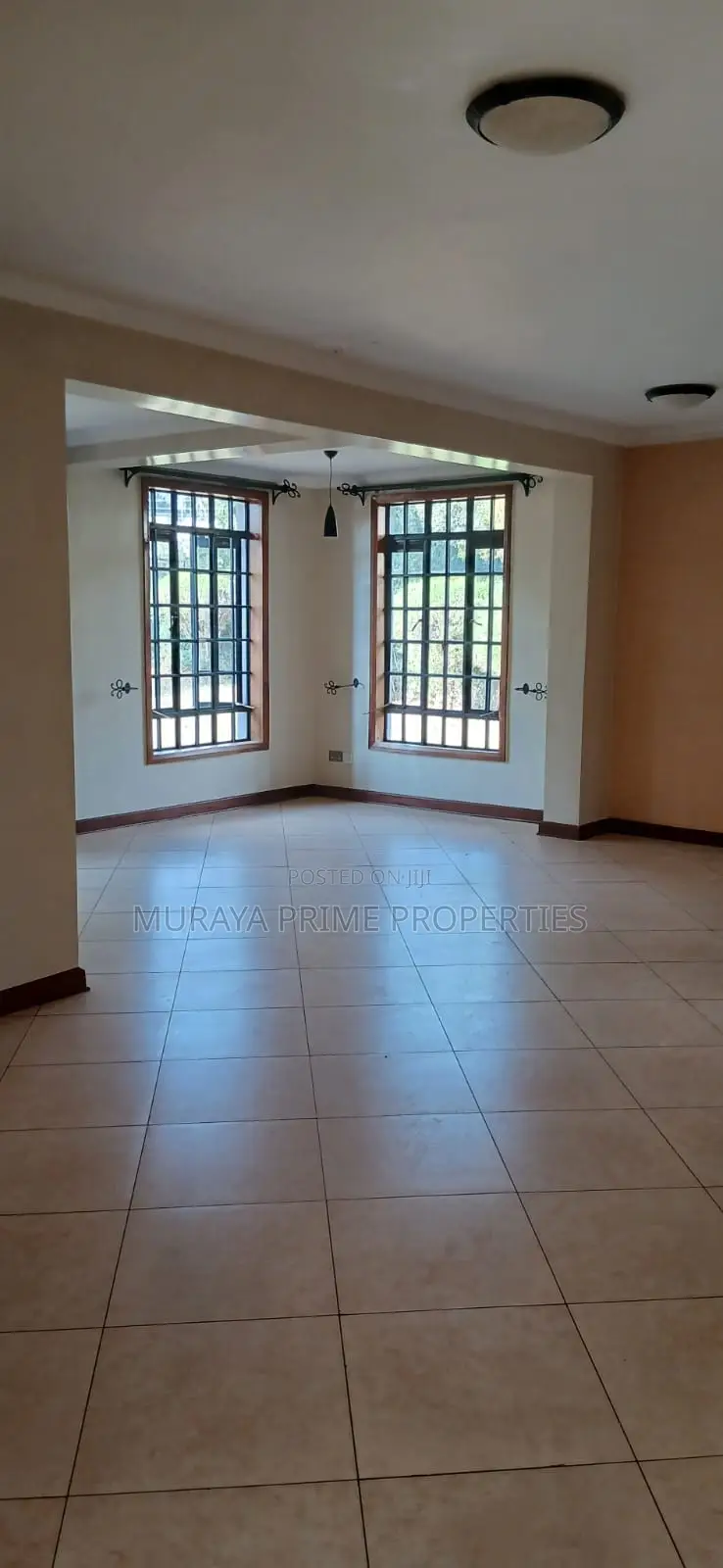5bdrm Maisonette in Kerarapo, Kerarapon for rent