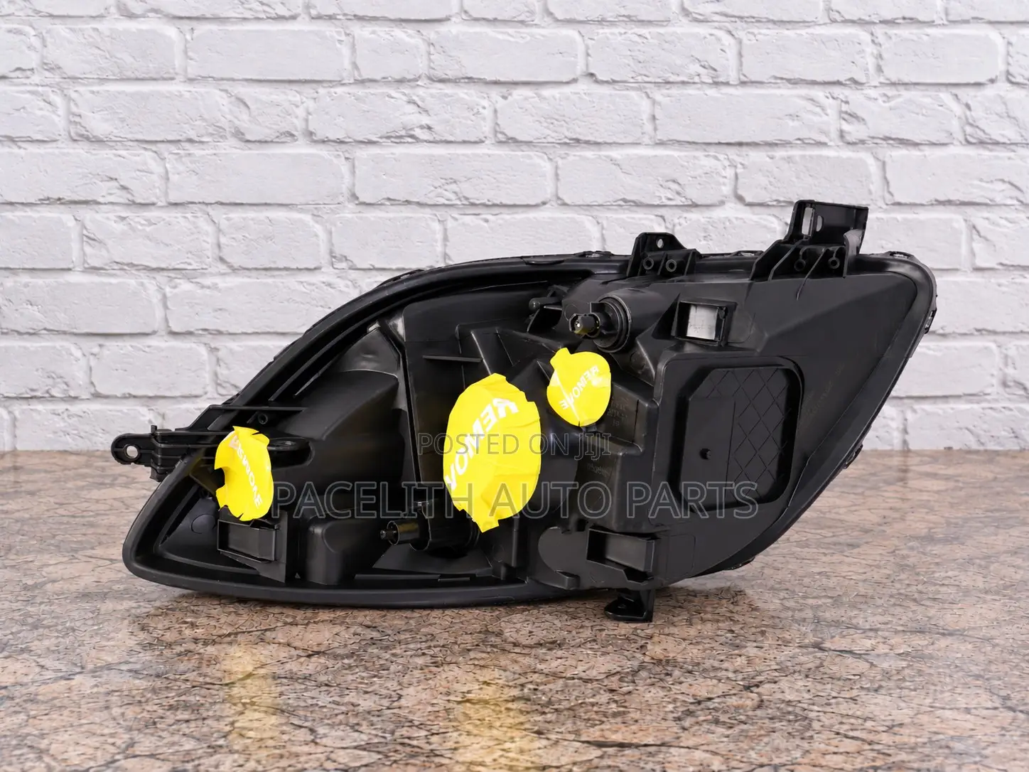 Casp Head Lamp / Light Toyota Vitz 2005 / 2006 / 2007 / 2008