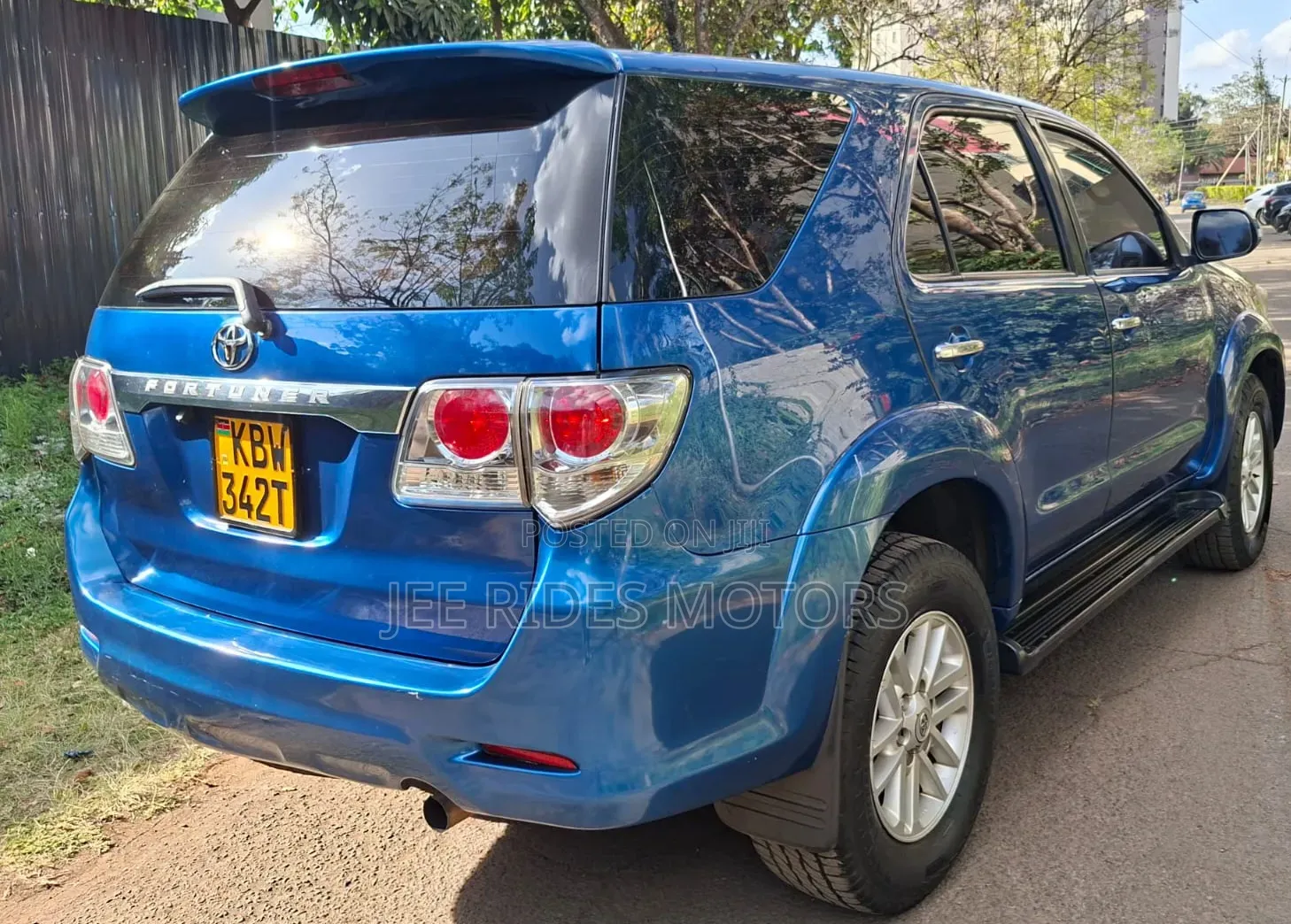 Toyota Fortuner 3.0 D AWD 2012 Blue