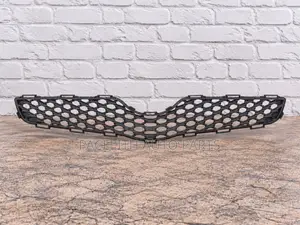Front Grille Toyota Vitz 2009 - 2011