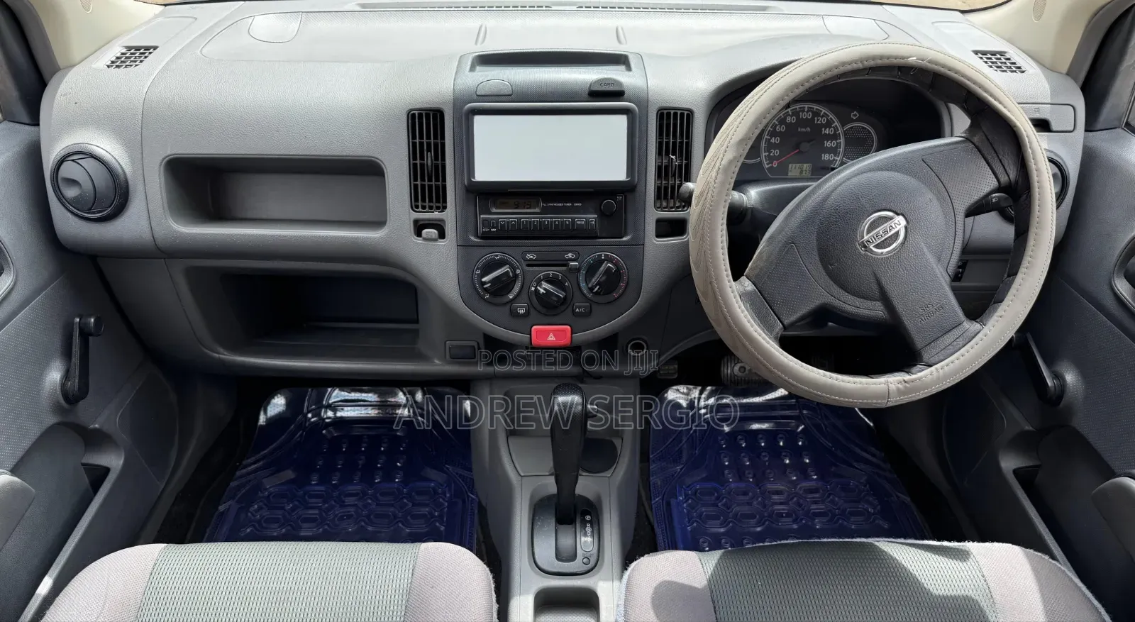 Nissan Advan 2009 White