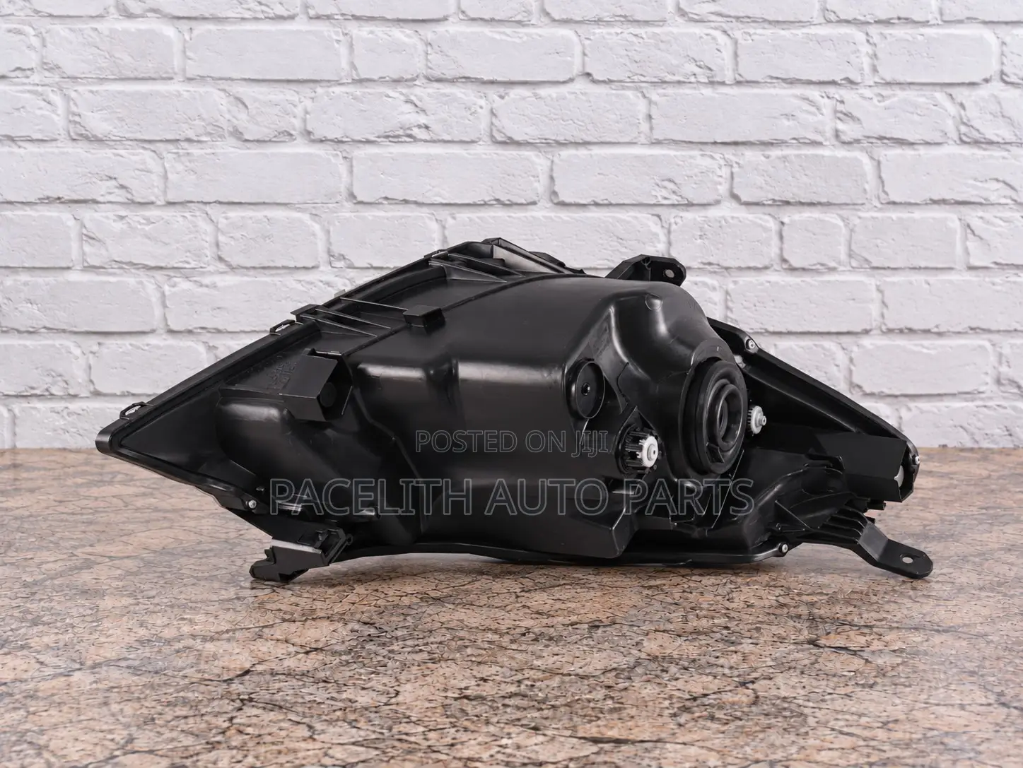 Depo Head Lamp / Light Toyota Vitz 2012 - 2013
