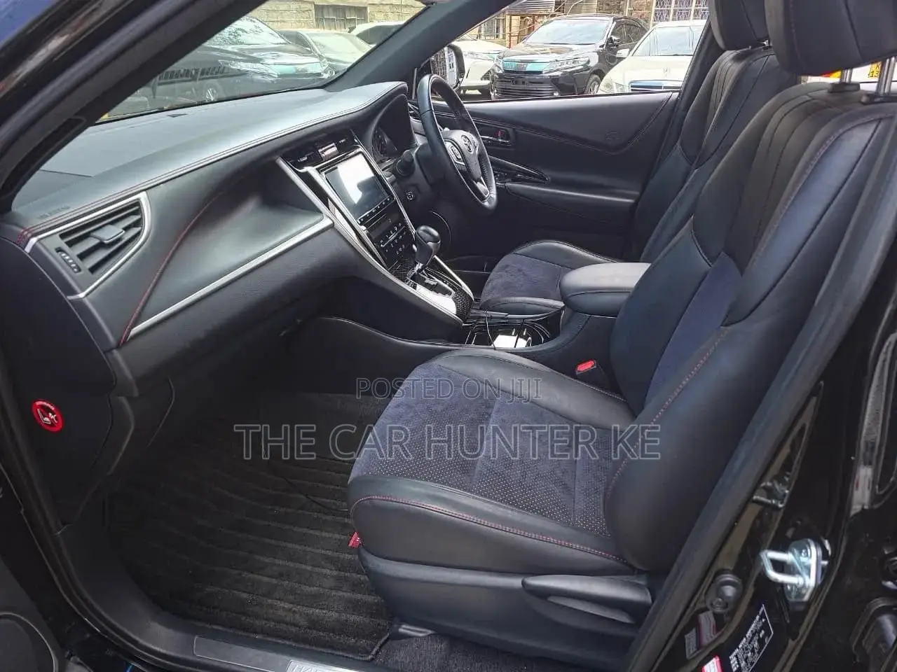 Toyota Harrier 2.0 Turbo 4WD 2019