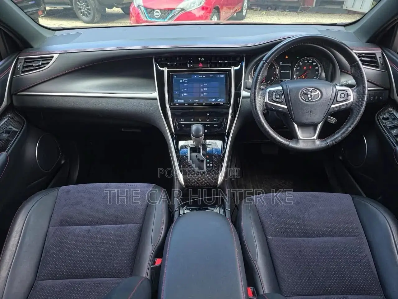 Toyota Harrier 2.0 Turbo 4WD 2019