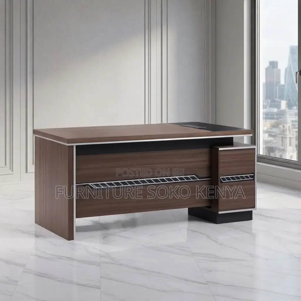 Office Desk; Executive 1800MM Bosses Office Senate Desk
