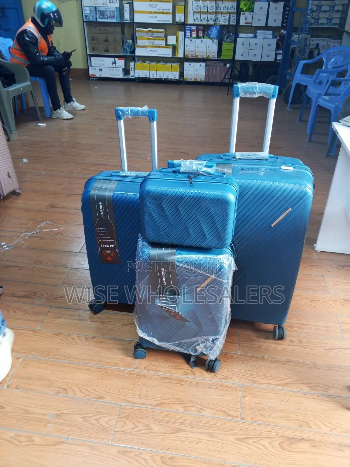 4 in 1 Rubber Unbreakable Suitcase Set Size 30
