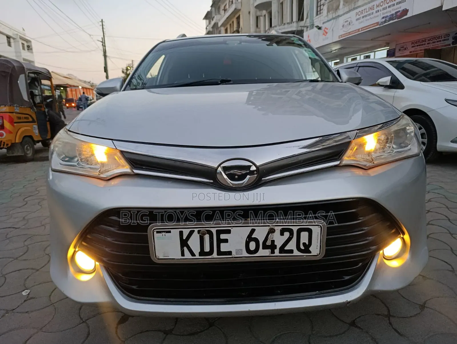 Toyota Corolla Fielder 2015 Silver