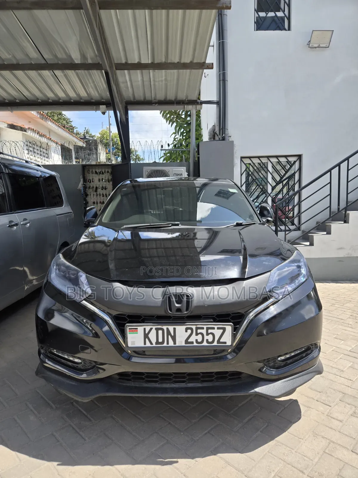 Honda Vezel 2016 Black