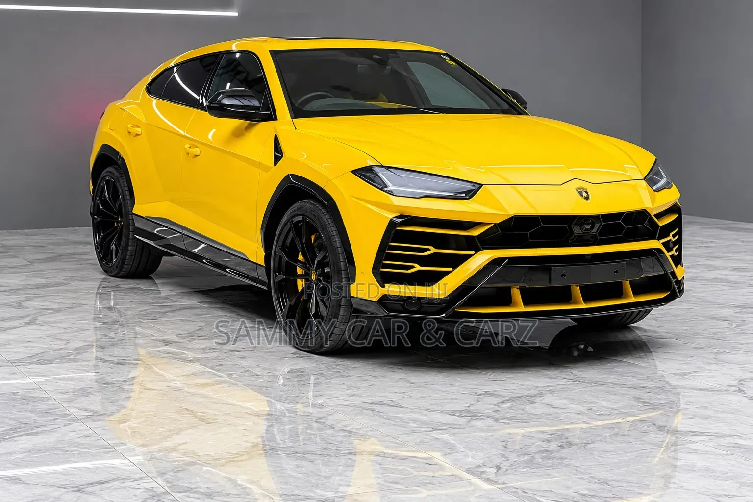 Lamborghini Urus Base 4dr AWD 2020 Yellow