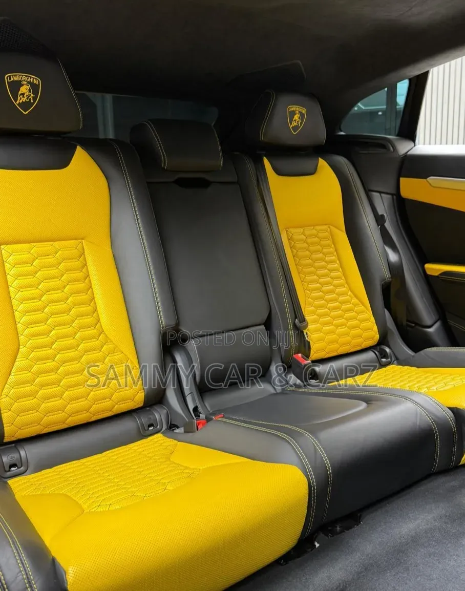Lamborghini Urus Base 4dr AWD 2020 Yellow