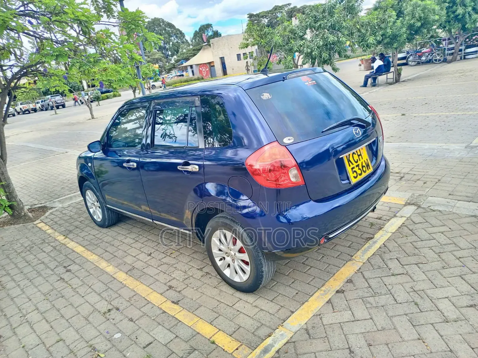 Mazda Verisa 2009 Blue