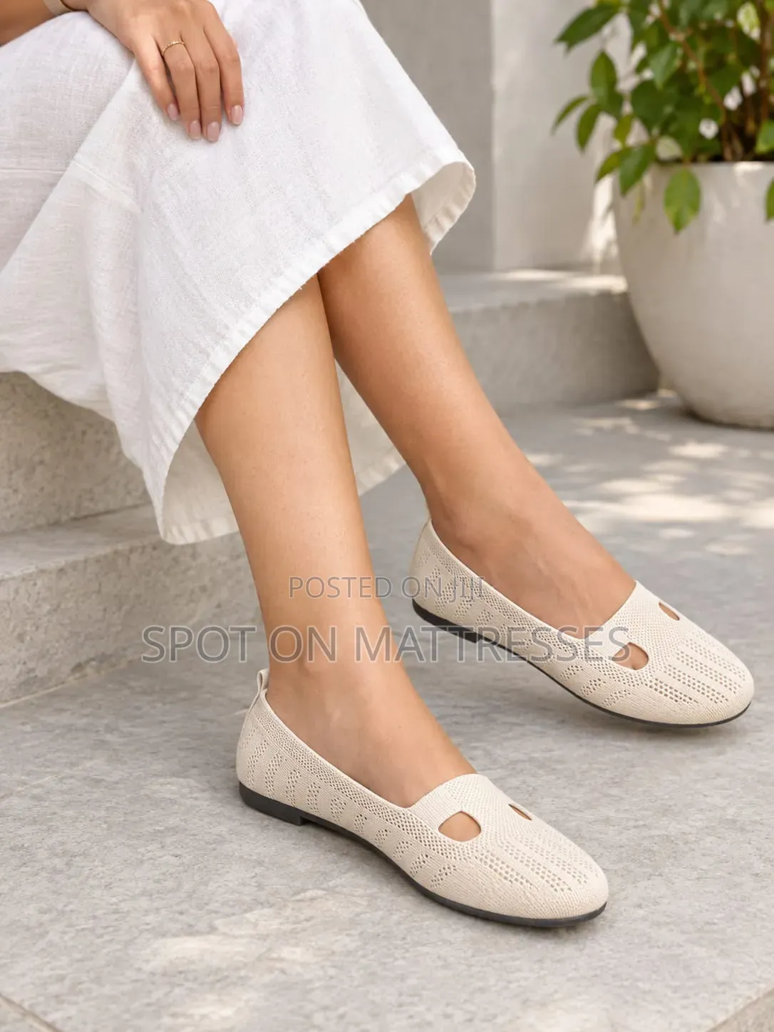 Fashion Breathable Flat Shoes. Sizes 37-42. Nationwide Delivery!