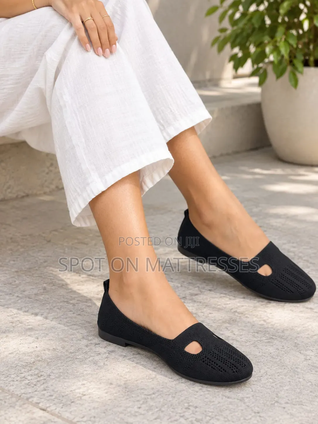 Fashion Breathable Flat Shoes. Sizes 37-42. Nationwide Delivery!