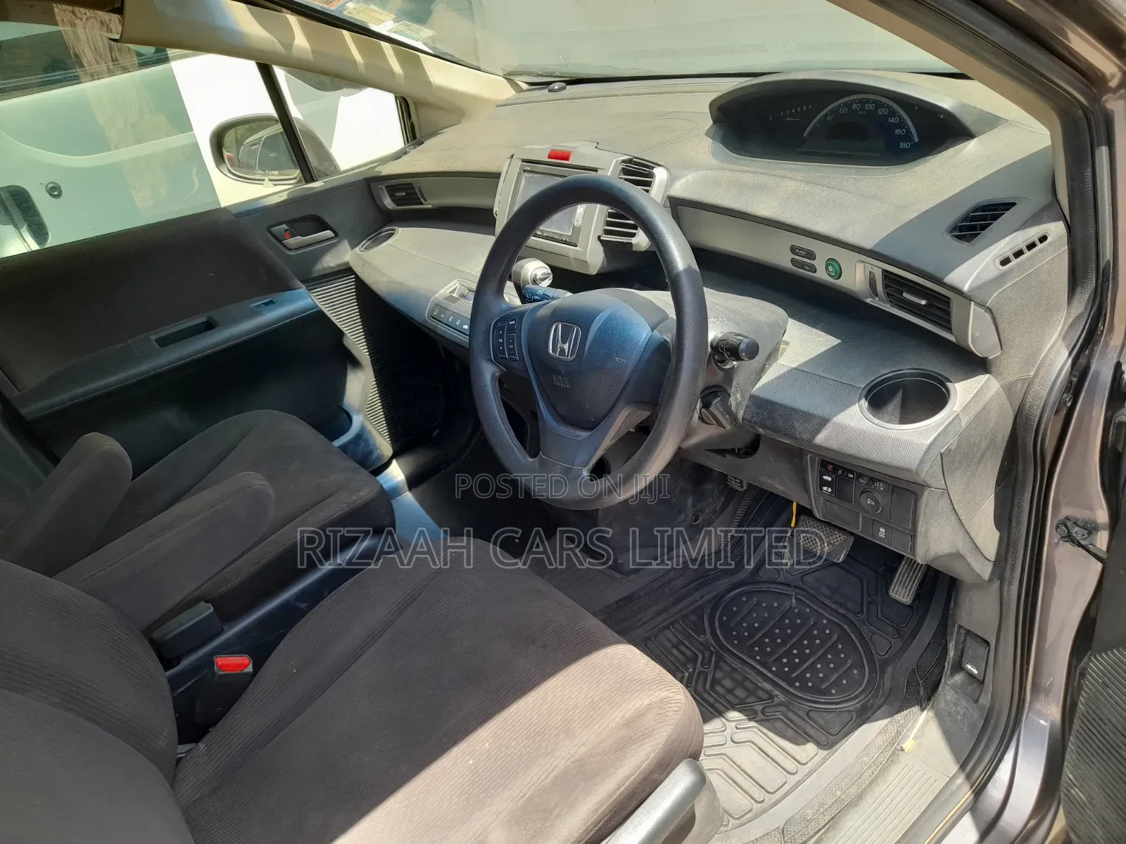 Honda Freed 2016 Gray