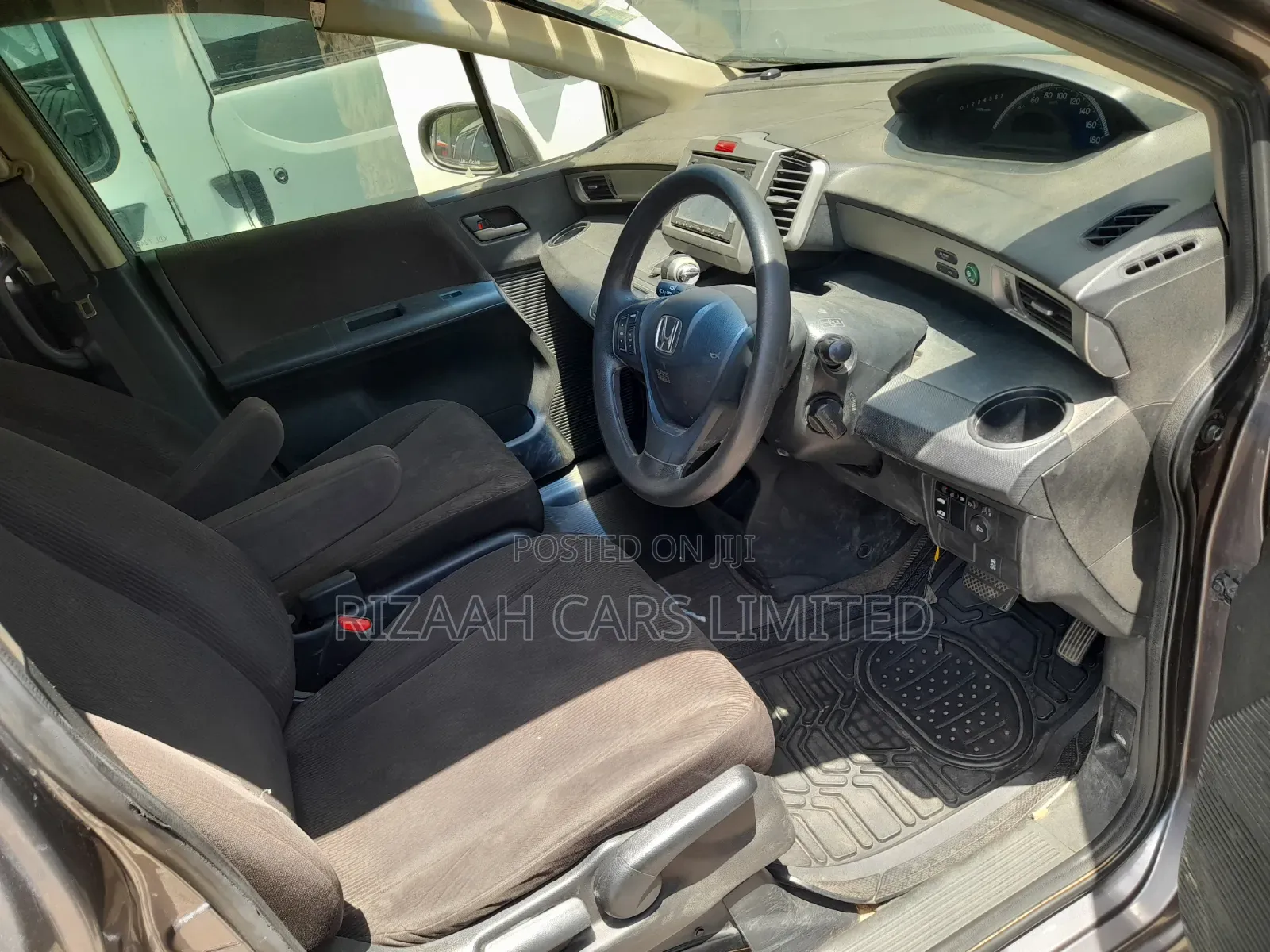 Honda Freed 2016 Gray