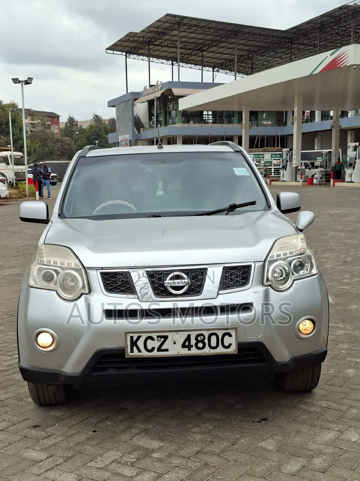Nissan X-Trail 2.0 Petrol AWD 2013 Silver