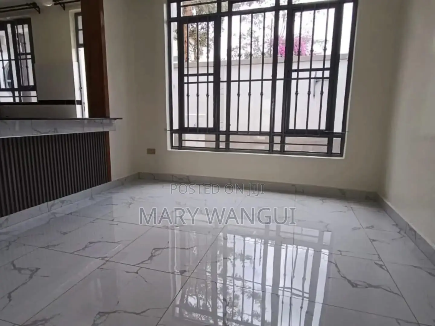 5bdrm Maisonette in Murera for sale