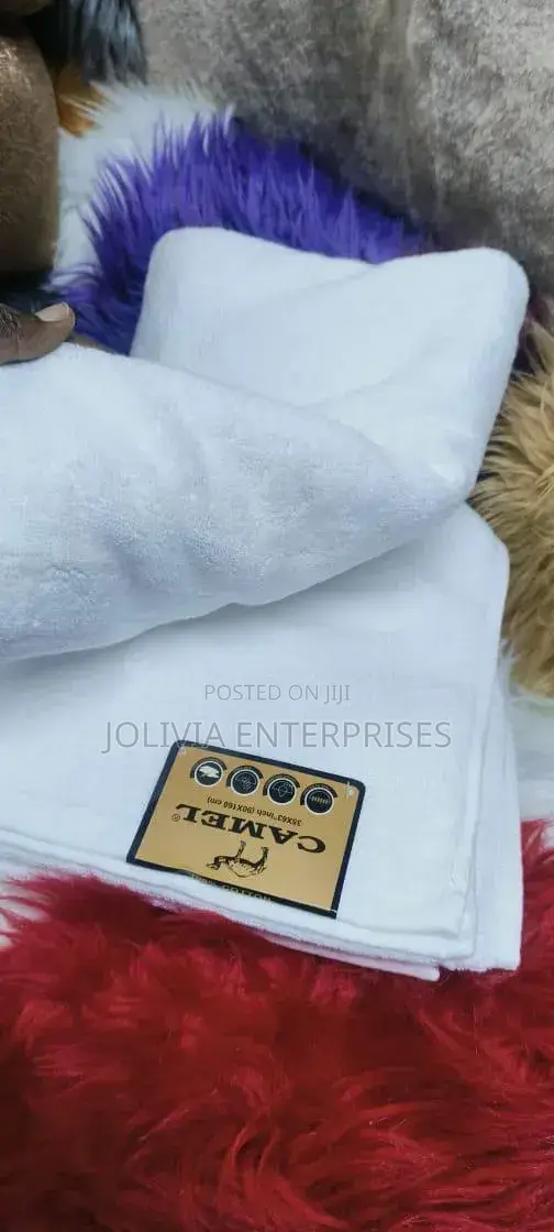Quality White Camel Bath Towels