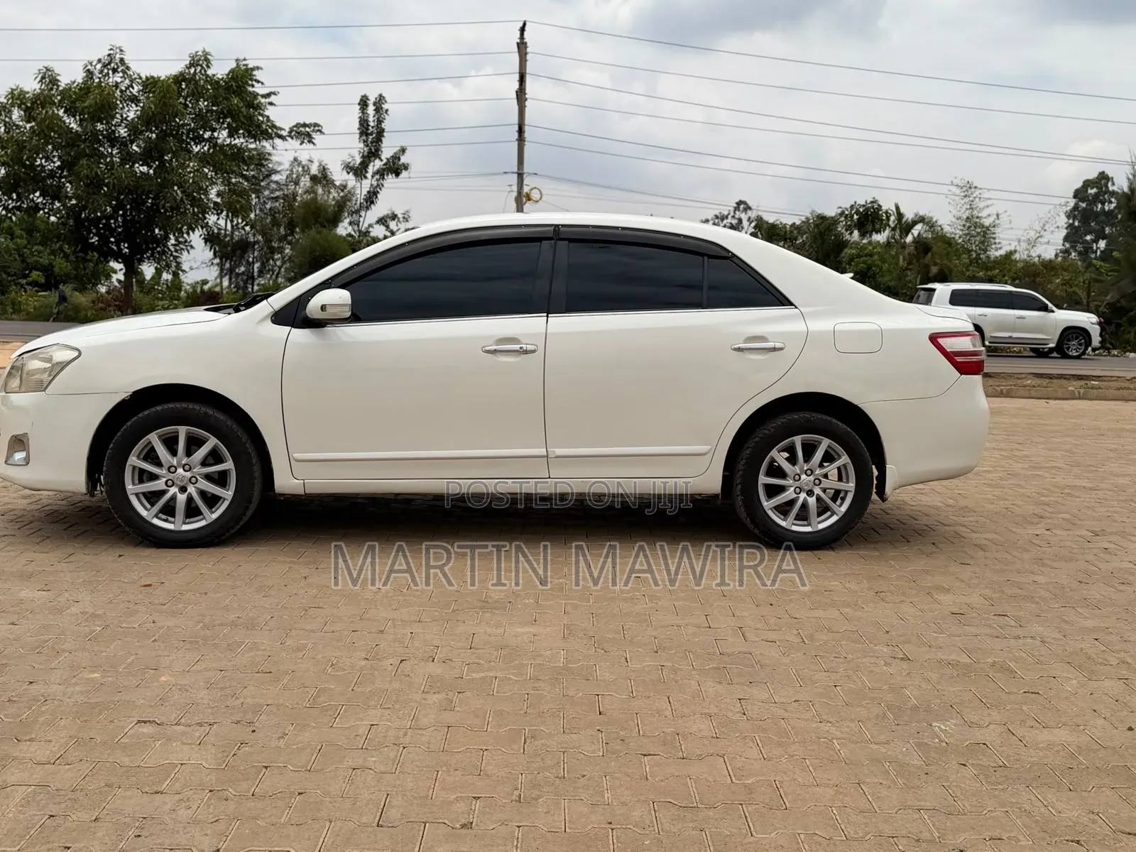 Toyota Premio 2010 White