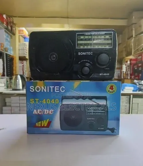 Sonitec ST-4040 4-Band Portable AC/DC Radio