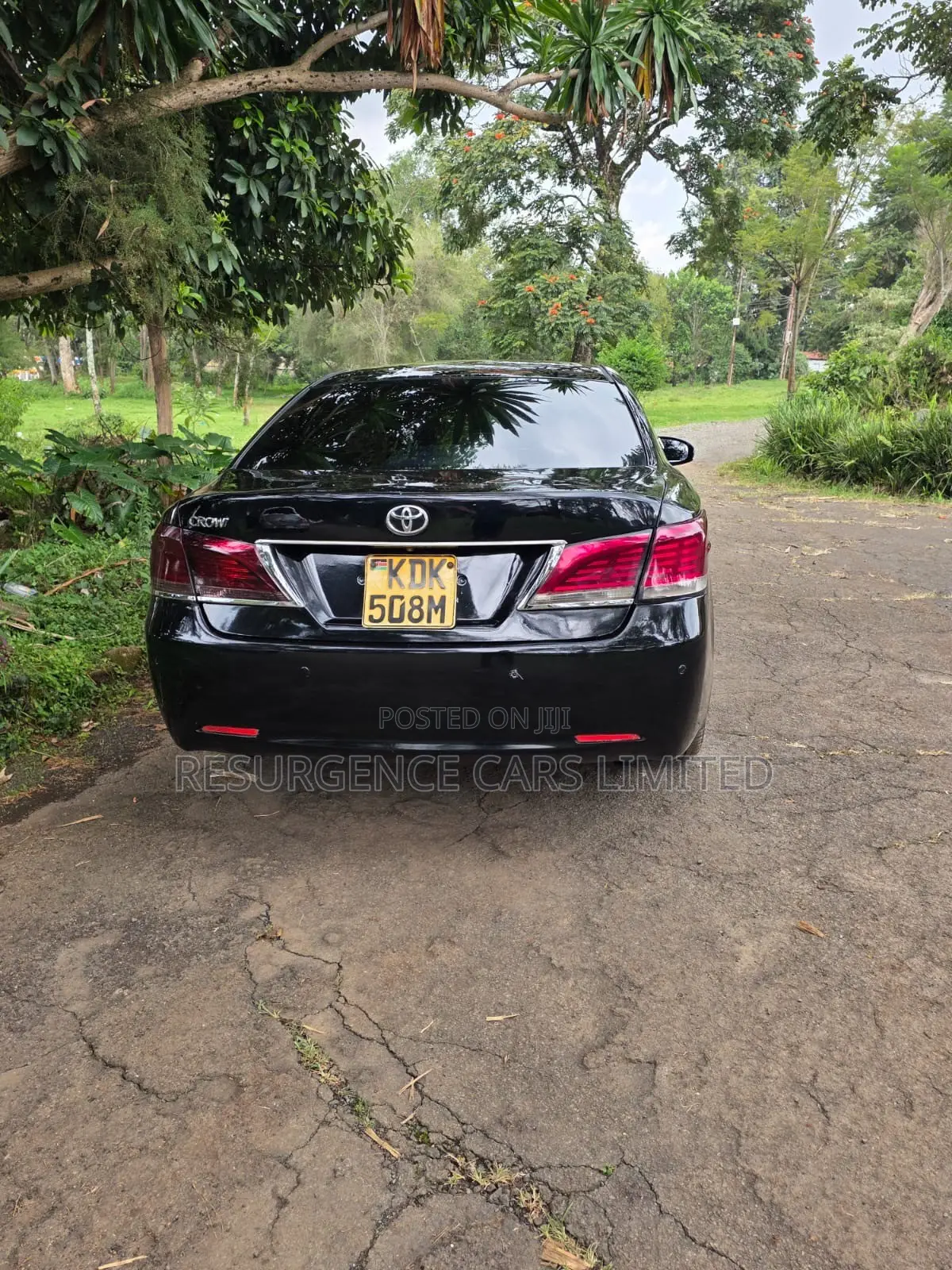 Toyota Crown 2016 Black