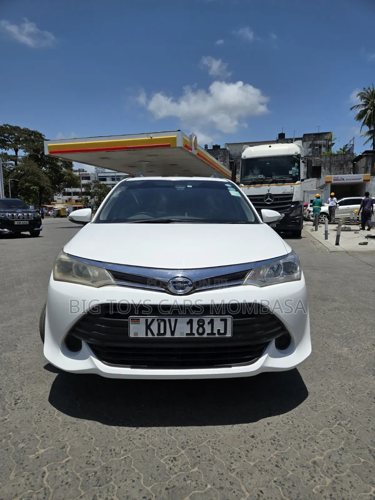 Toyota Corolla Fielder 2018 White