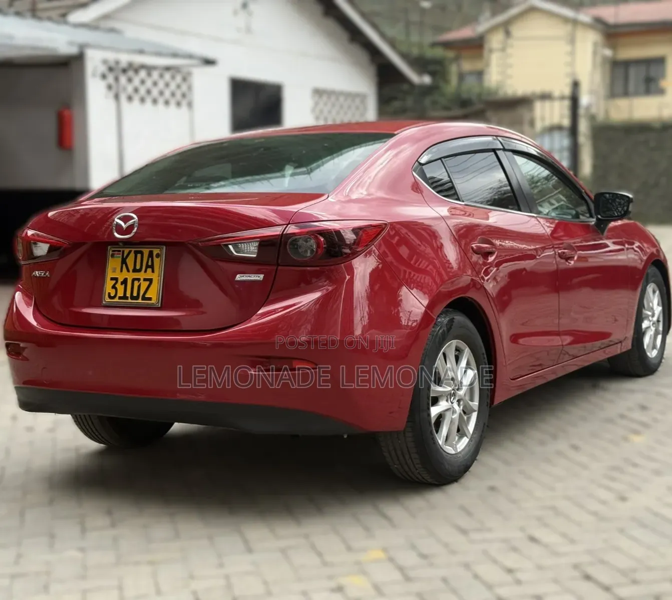 Mazda Axela SV Premium 2014 Red