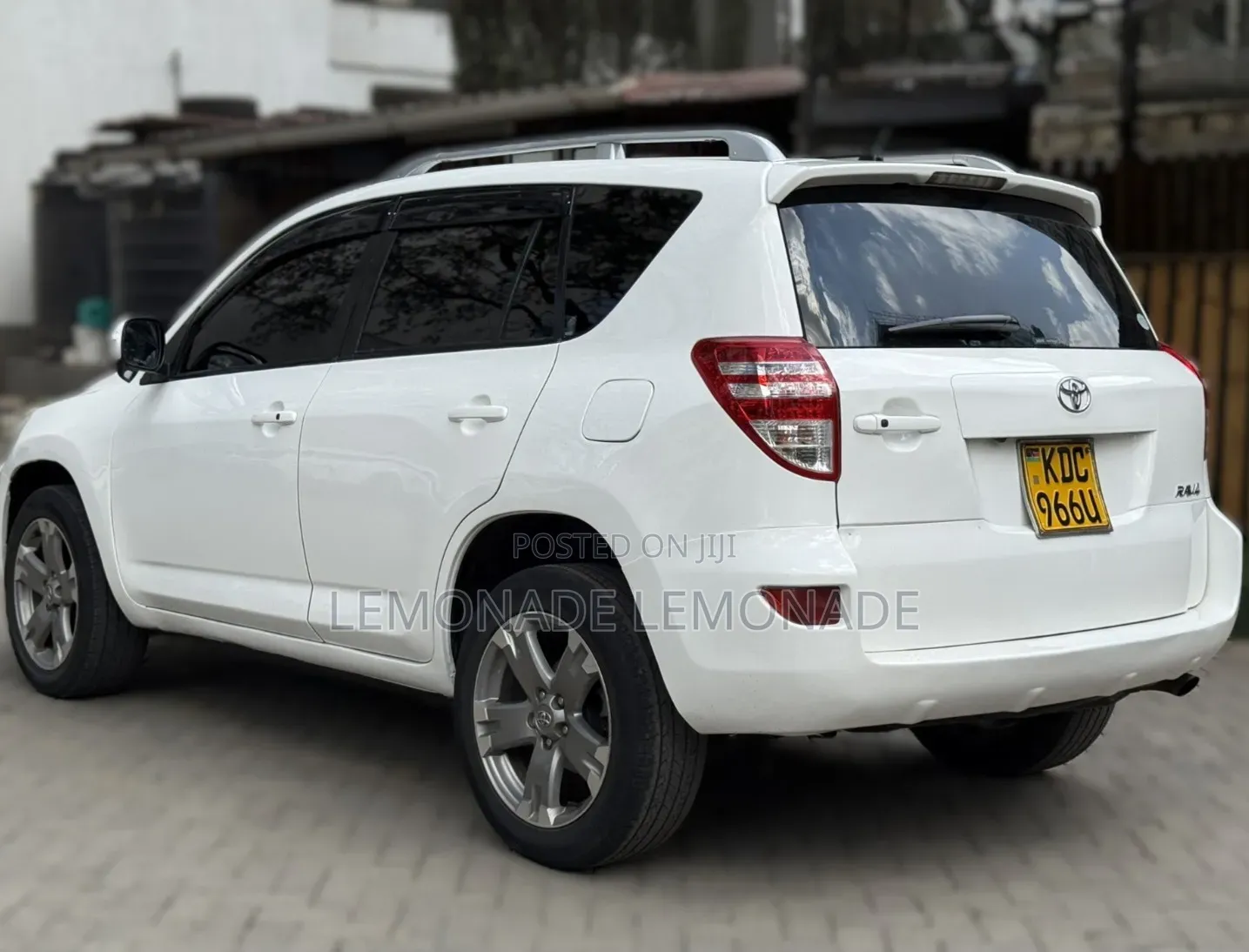 Toyota RAV4 2014 White