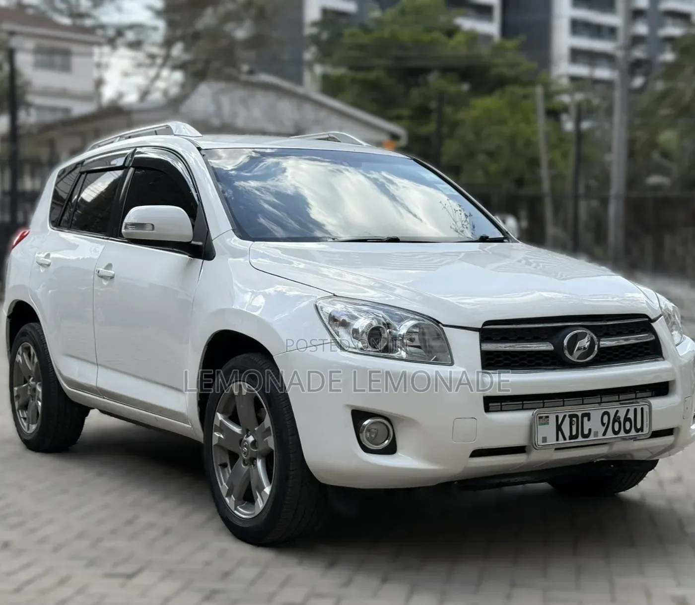 Toyota RAV4 2014 White