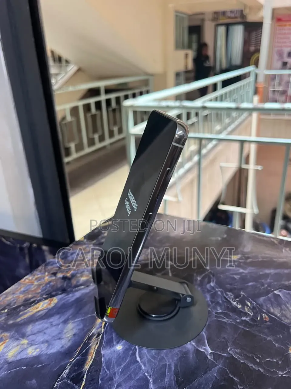 New Samsung Galaxy S22 5G 256 GB