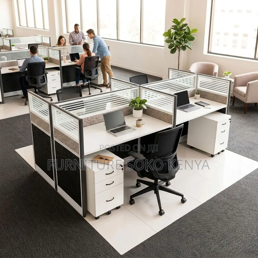 Office Workstation : Modern 4-Way Modular Office Workstation